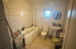 Casa etaj, 300 mp utili, 1000 mp teren, zona Scheia