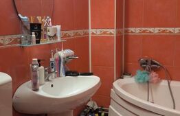 Apartament cu 3 camere, 74 mp, zona Metro