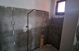 Apartament cu 3 camere, 80.5 mp utili, etaj intermediar, zona Centrală