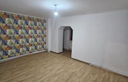 Apartament spatios, 4 camere, zona Obcini
