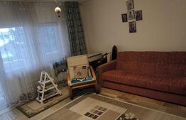 Apartament 3 camere, 77 mp, etaj intermediar, zona Obcini