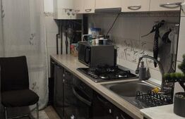 Apartament 3 camere, decomandat, 60mp. Parter inalt, zona Burdujeni, Comlemn