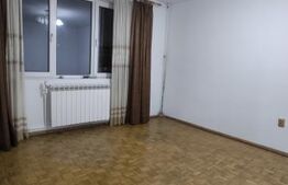 Apartament 2 camere, decomandat, etaj intermediar, zona Policlinica