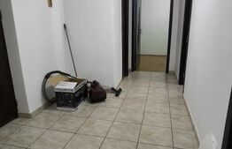 Apartament 2 camere, decomandat, etaj intermediar, zona Policlinica