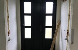 Casa batraneasca,partial renovata,loc. Meresti,3400mp teren