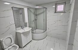 Apartament cu 4 camere, 100 mp, zona Centrala