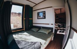 Cabana Tiny House, cu 2 ha teren intravilan, în Bucovina, Moldovita