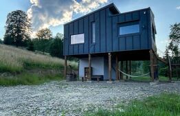 Cabana Tiny House, cu 2 ha teren intravilan, în Bucovina, Moldovita