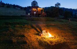 Cabana Tiny House, cu 2 ha teren intravilan, în Bucovina, Moldovita