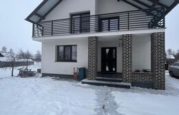 Casa individuala, 184 mp utili, teren 530 mp, Radauti