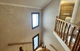 Casa individuala, 184 mp utili, teren 530 mp, Radauti