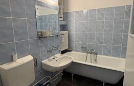 Apartament cu 3 camere, parter, zona Ultracentrala