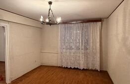 Apartament cu 3 camere, parter, zona Ultracentrala