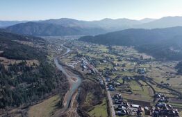 Teren în Vama, județul Suceava, Bucovina, intravilan + extravilan 