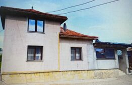 Casa si un teren de 6930mp, Mitocul Dragomirnei