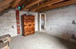 Casă spațioasă cu teren 11 ari în Liteni Moara