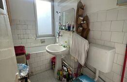 Apartament 2 camere, etaj 3, zona Centrală