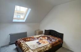 Apartament 4 camere, decomandat, Radauti
