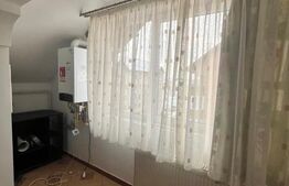 Apartament 4 camere, decomandat, Radauti