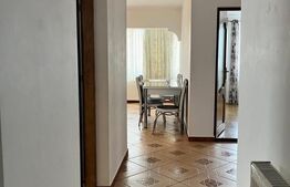 Apartament 4 camere, decomandat, Radauti