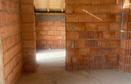 Casa cu etaj la rosu, 140 mp utili, 400 mp teren, zona Lisaura