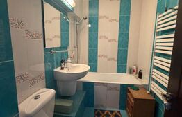 Apartament 3 camere , central , Radauti 