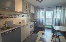 Apartament 3 camere , central , Radauti 