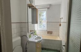 Apartament cu 2 camere, etaj intermediar, zona Centrala