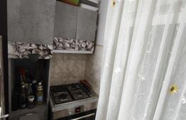 Apartament 3 camere, etaj intermediar, zona Piata Mica, Radauti