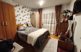 Apartament 3 camere, etaj intermediar, zona Piata Mica, Radauti