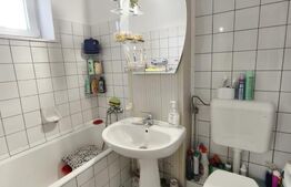 Apartament 3 camere+boxa, etaj intermediar, zona Hurmuzachi, Radauti