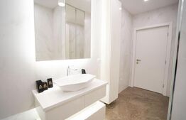 Apartament de lux,3 camere ,  etaj intermediar  Radauti