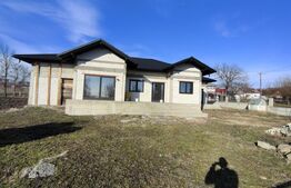 Casa individuala pe parter, Danila, 1300 mp teren, 4 camere