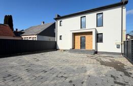 Spatiu comercial, 90 mp , chirie ,  Radauti