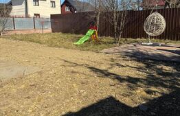 Casa batraneasca , teren 1100mp ,  centru Horodnic de Jos