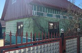 Casa batraneasca , teren 1100mp ,  centru Horodnic de Jos