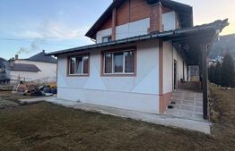 Casa multifunctioanala  100 mp utili, 2000 mp teren, Sadova - Bucovina 