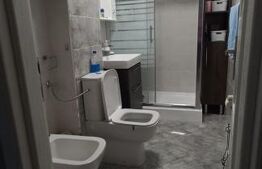 Apartament modern cu 4 camere, 77 mp, etaj intermediar, zona Marasesti