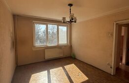 Apartament cu 3 camere, etaj intermediar, zona Tribunal