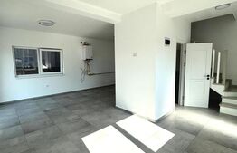 Casă tip Duplex, 80 mp, 200 mp teren, zona Lisaura
