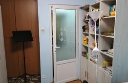 Apartament 3 camere semidecomandat, 62 mp,zona Marasesti
