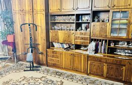 Vânzare apartament decomandat , 80 mp, Câmpulung Moldovensc 