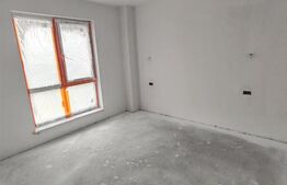 Apartament 3 camere, parter, bloc nou- zona Obcini
