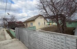 Casa batraneasca , renovabila , 1586 mp teren , Dumbraveni Suceava 