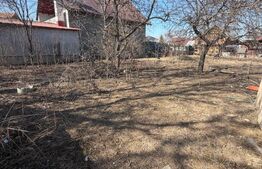 Casa batraneasca , renovabila, teren 777mp in Radauti