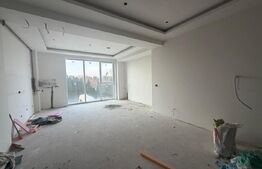 Apartament 3 camere , 89 mp utili,  etj 1, semifinisat , Radauti