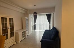 Apartament cu 3 camere, bloc nou, decomandat, zona Centrala