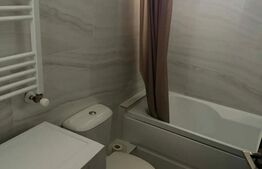 Apartament cu 3 camere, bloc nou, decomandat, zona Centrala