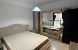 Apartament cu 3 camere, bloc nou, decomandat, zona Centrala