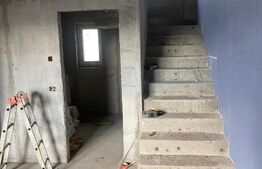 Duplex de vanzare, cu 4 camere, 114 mp util, 250 mp teren, zona Ipotești